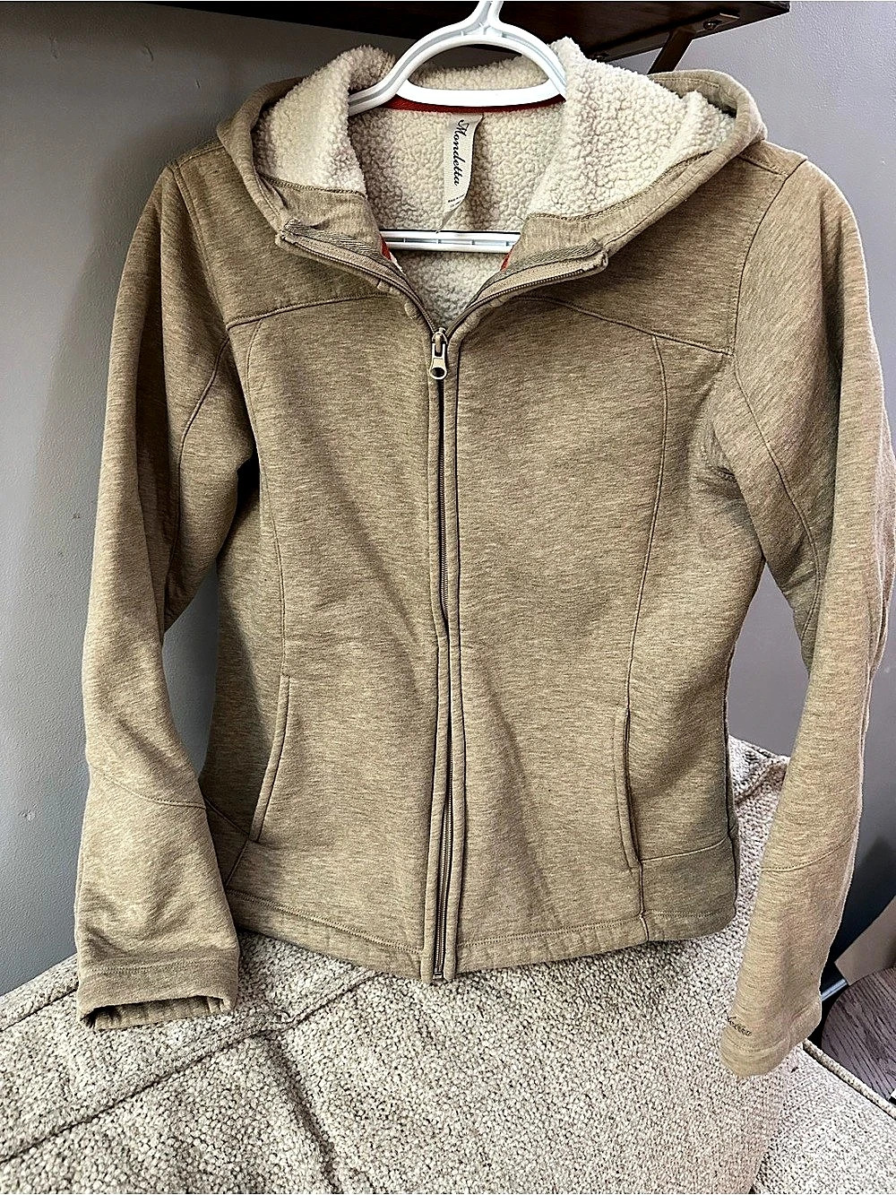 Mondetta Sherpa Lined Hooded Jacket in Brown Size Small
